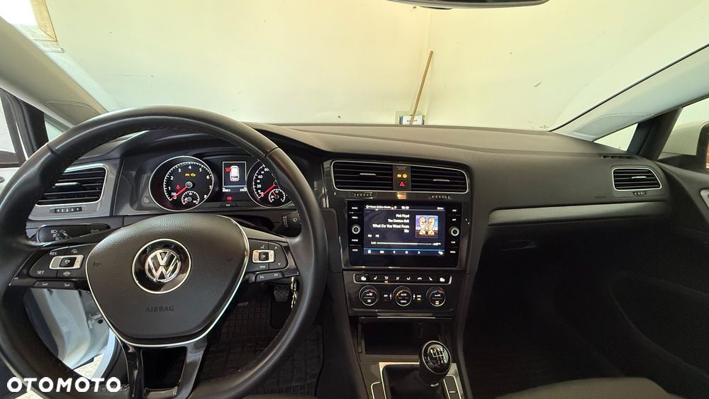 Volkswagen Golf VII 1.5 TSI BMT Comfortline - 23