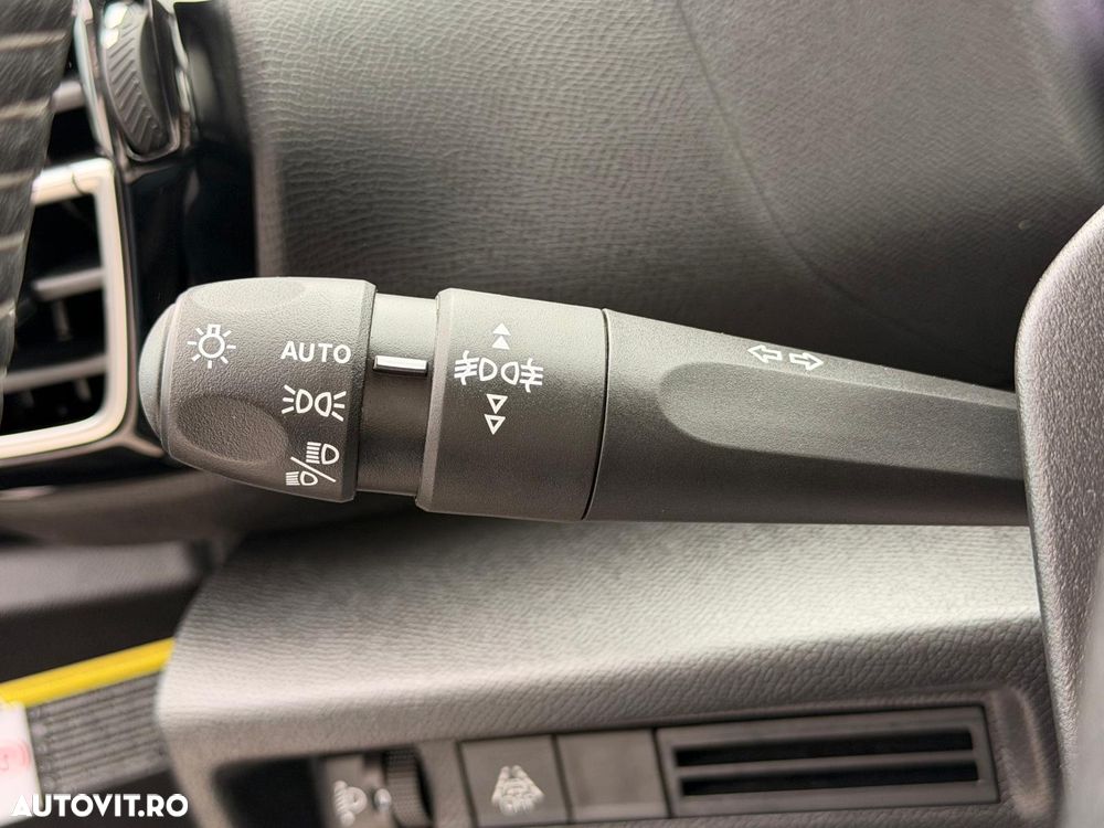 Citroën C4 1.2 PureTech S&S EAT8 Feel - 35