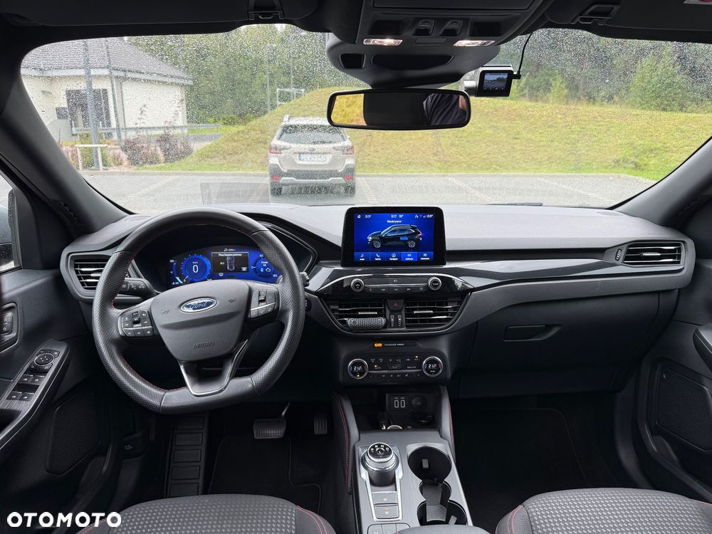 Ford Kuga - 14
