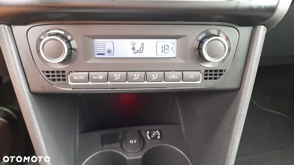 Volkswagen Polo 1.6 TDI DPF Comfortline - 4