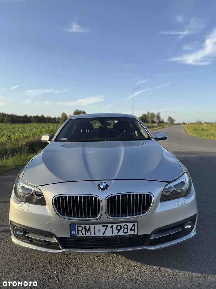 BMW Seria 5 528i xDrive Luxury Line - 5