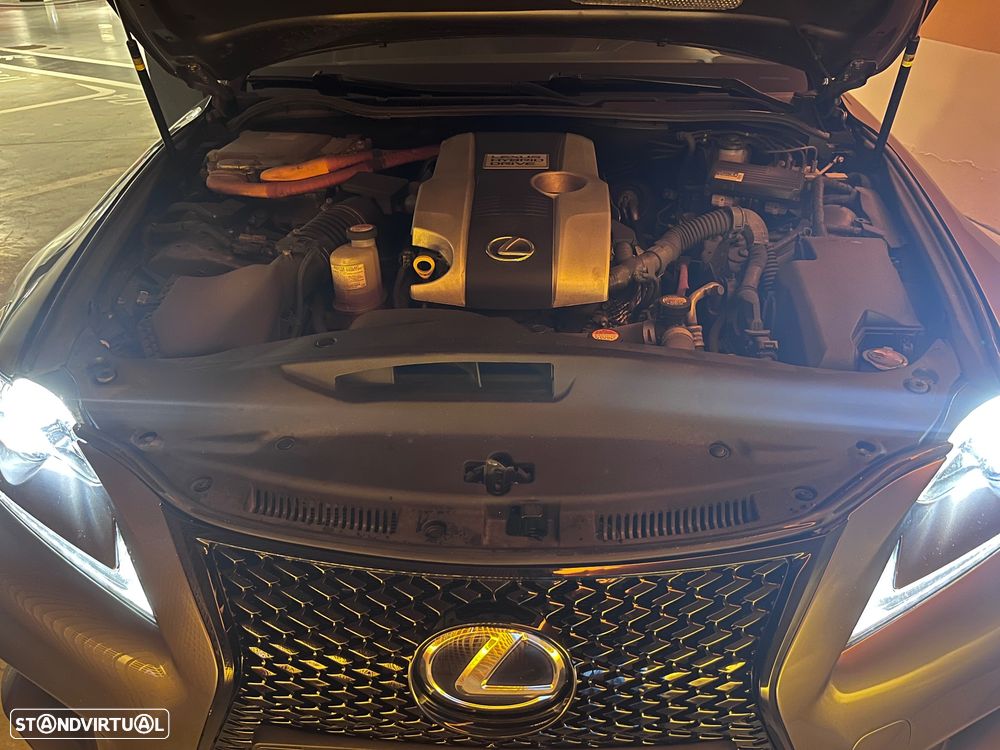 Lexus IS 300H F Sport - 10