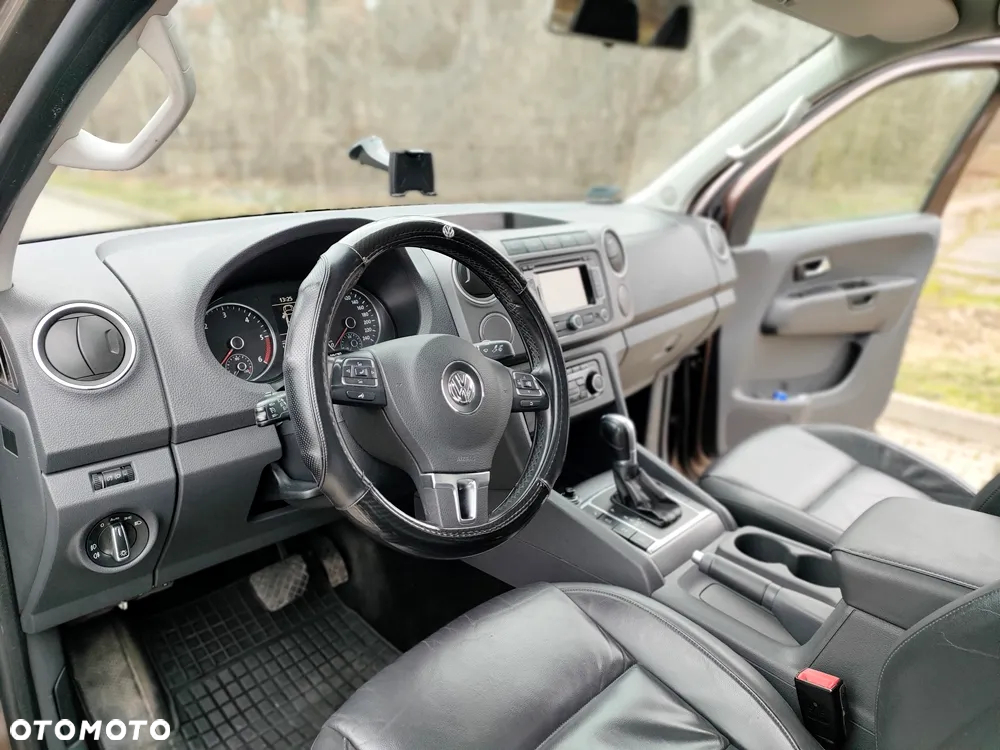 Volkswagen Amarok 2.0 BiTDI 4MOTION BMT Autm Highline - 16