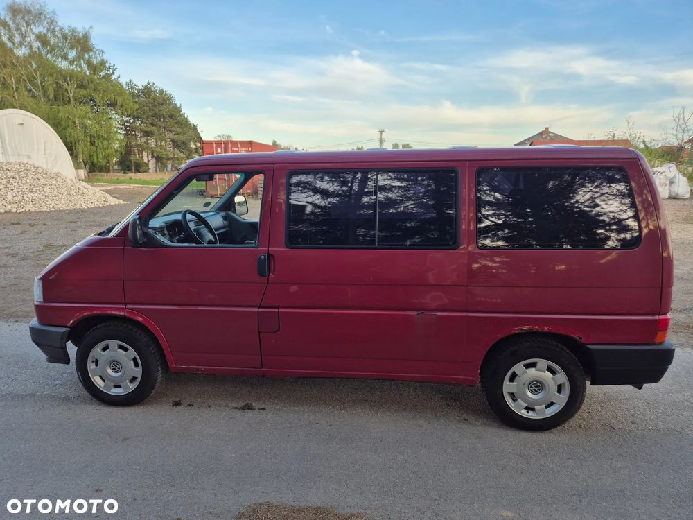 Volkswagen Multivan Standard - 19