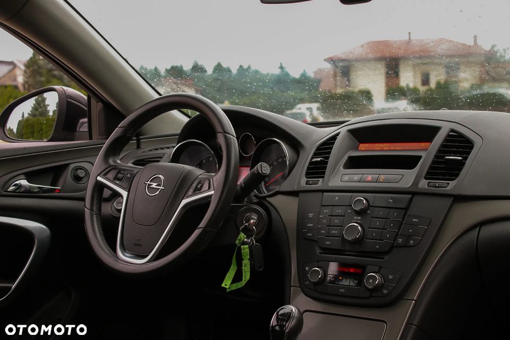 Opel Insignia 1.8 Cosmo - 33