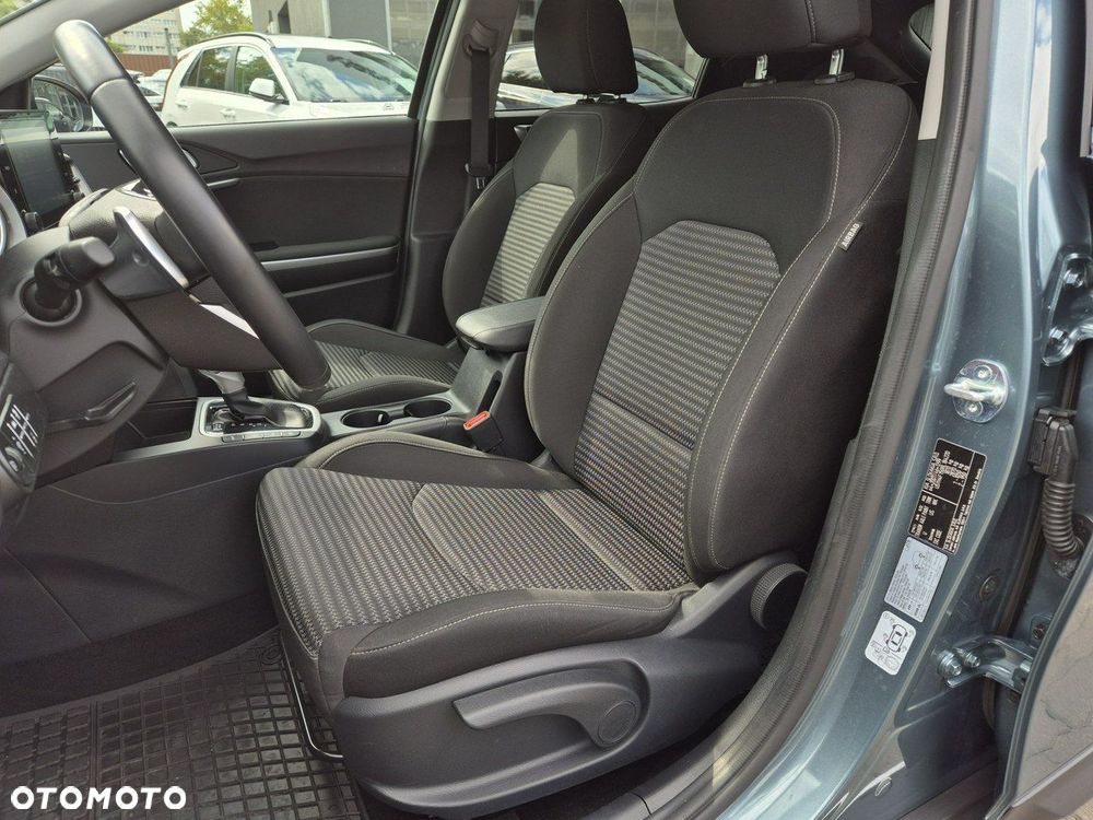 Kia XCeed 1.5 T-GDI M DCT - 14