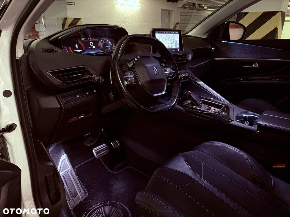 Peugeot 5008 1.2 PureTech Crossway S&S EAT8 - 31