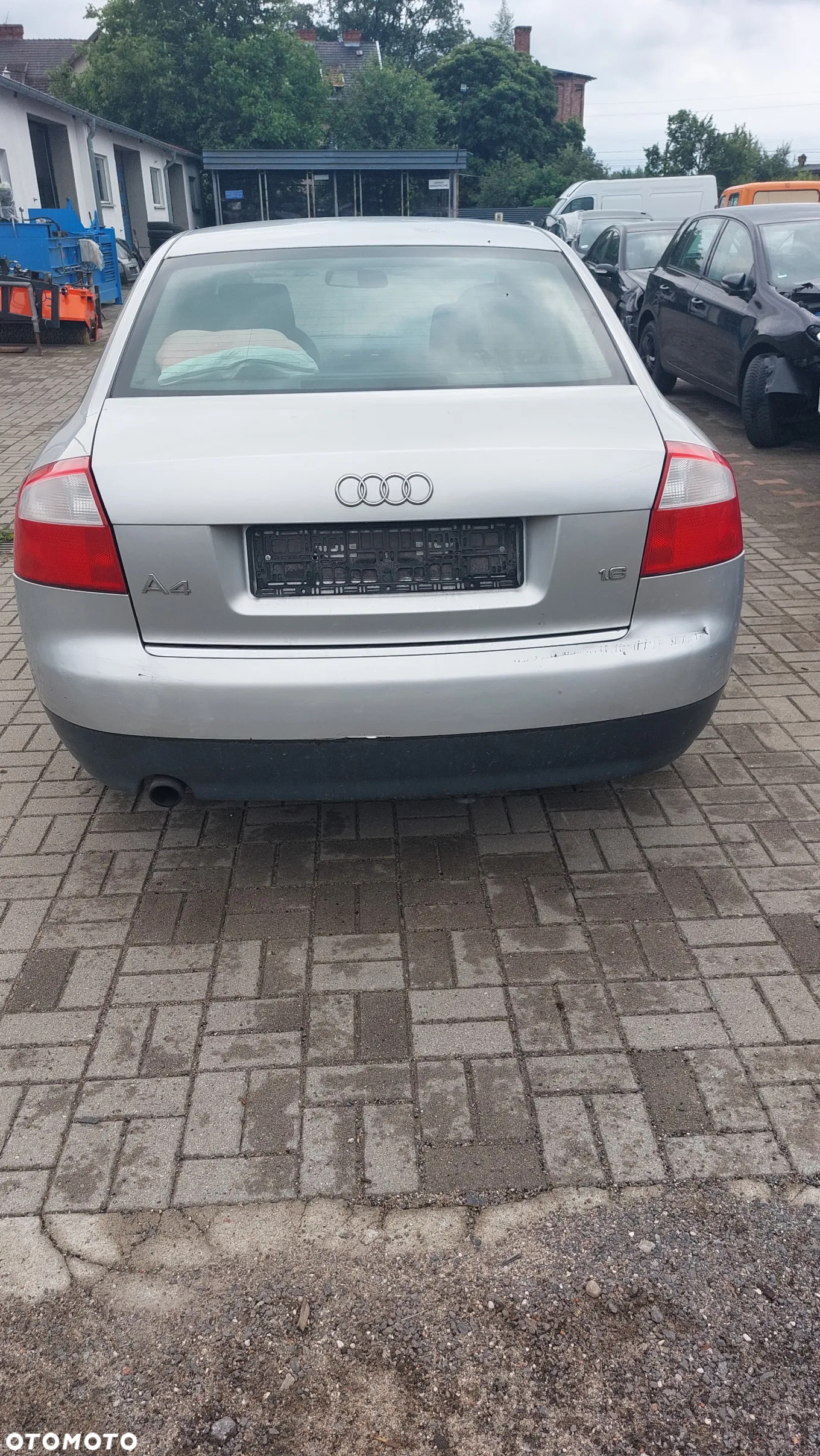 Audi A4 B6 na części 2001 r. 1,6 b drzwi szyby fotele podsufitka silnik skrzynia lusterko maska klapa - 6