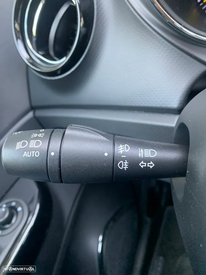 Renault Captur 1.2 TCe Exclusive EDC - 10