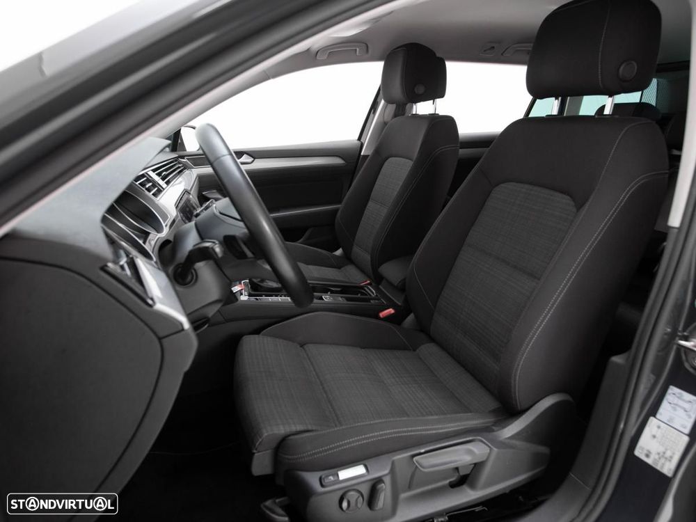 VW Passat Variant 1.5 TSI OPF DSG Business - 8