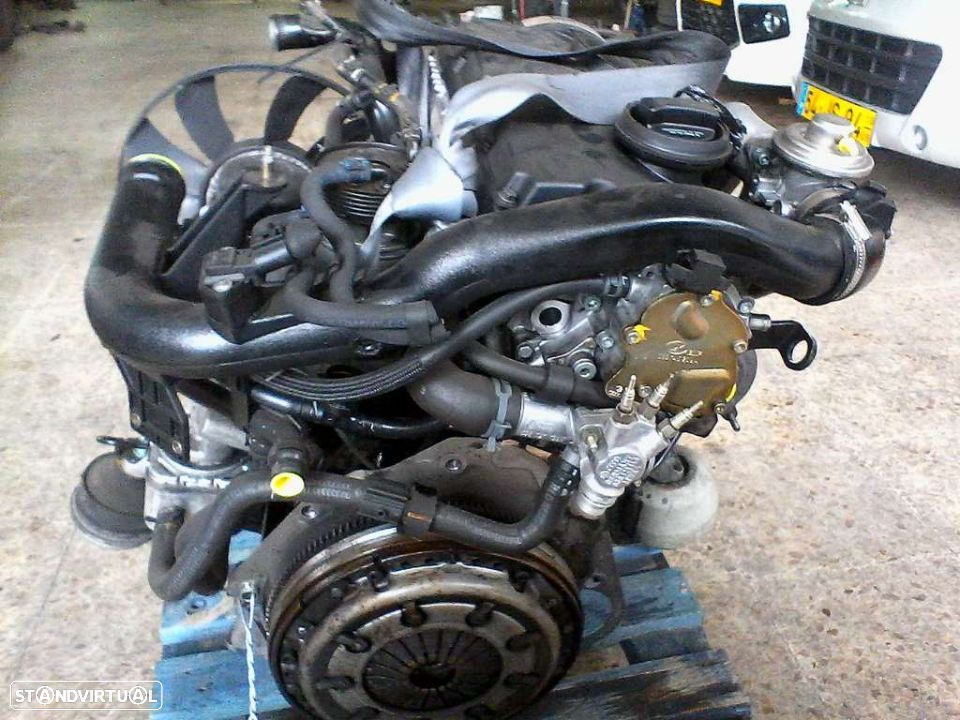 Motor AUDI A4 1.9 TDI de 2004 Ref: AJM - 4