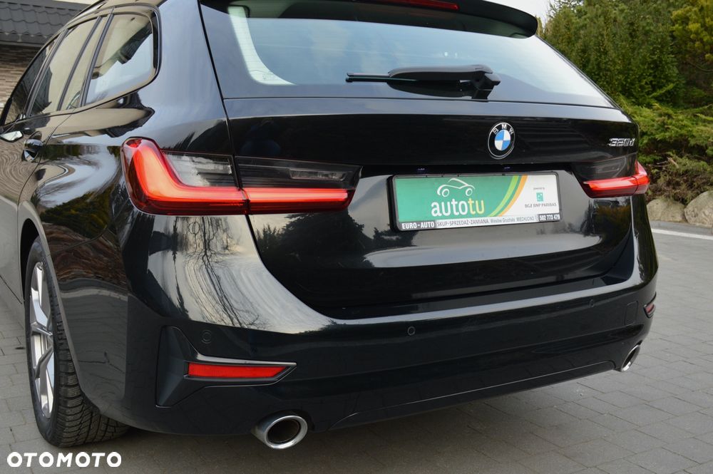 BMW Seria 3 320d Sport Line Shadow - 38