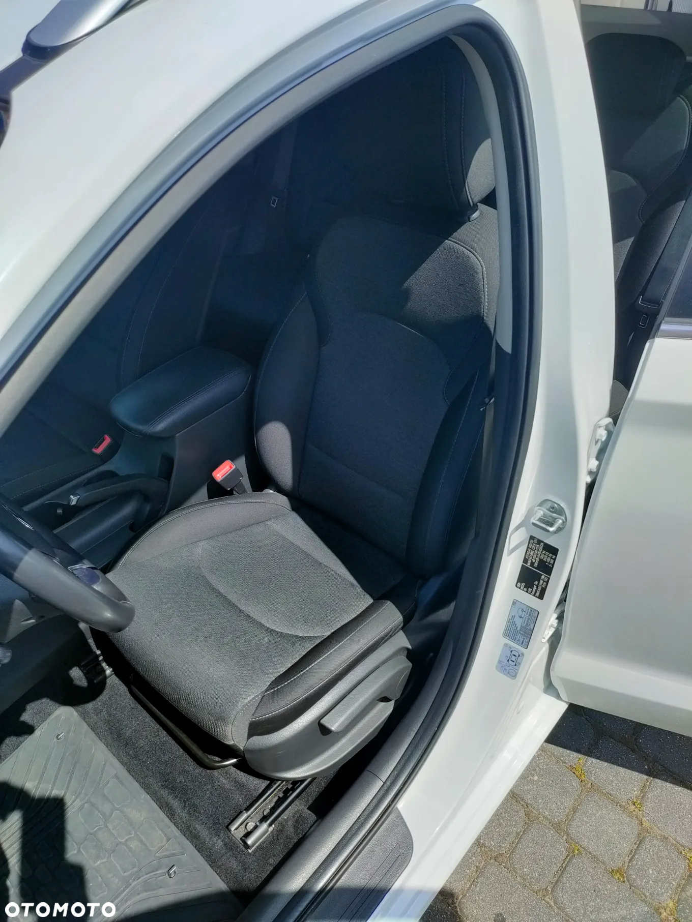 Hyundai i30 1.6 D Comfort - 5