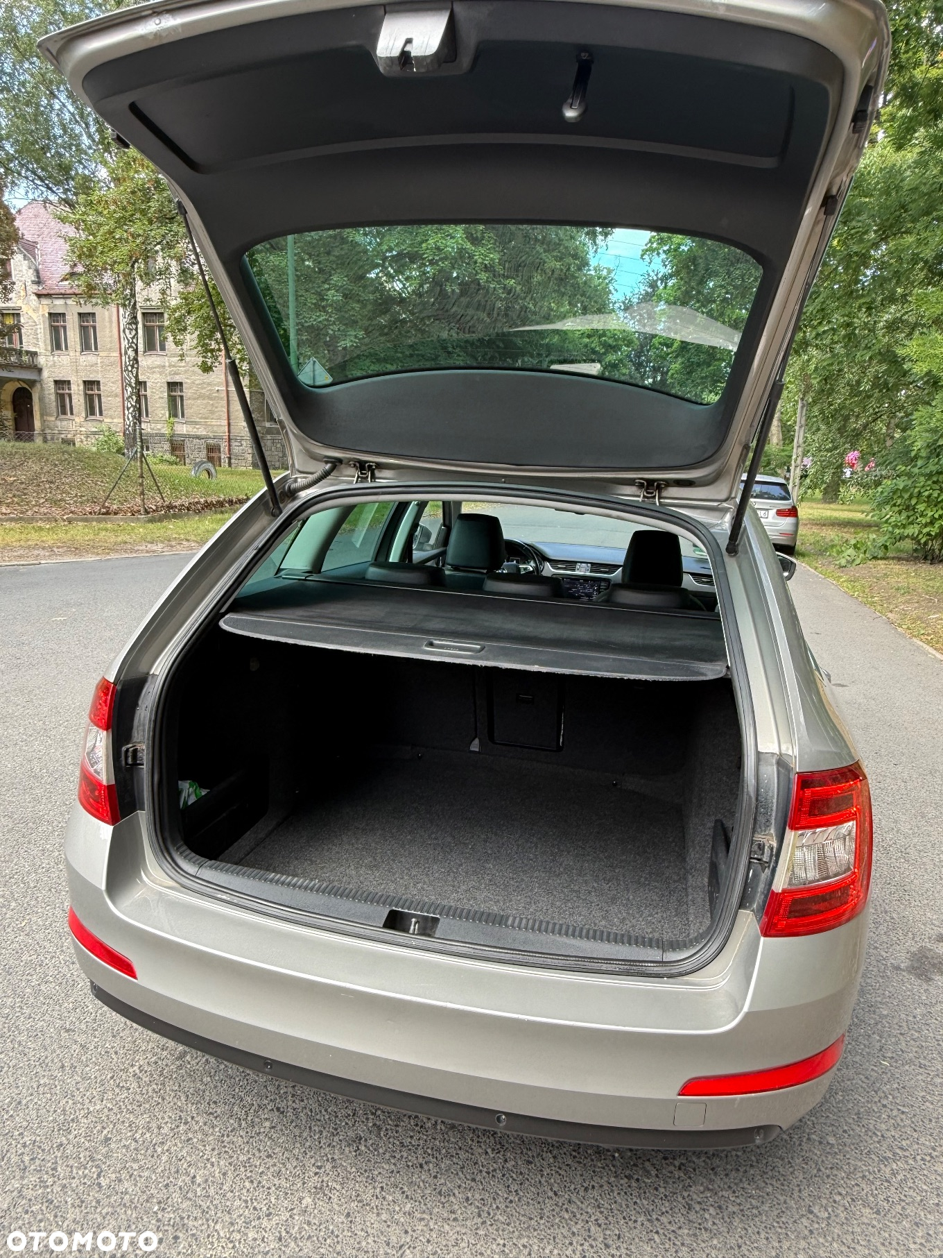 Skoda Octavia 1.6 TDI 4x4 Elegance - 7