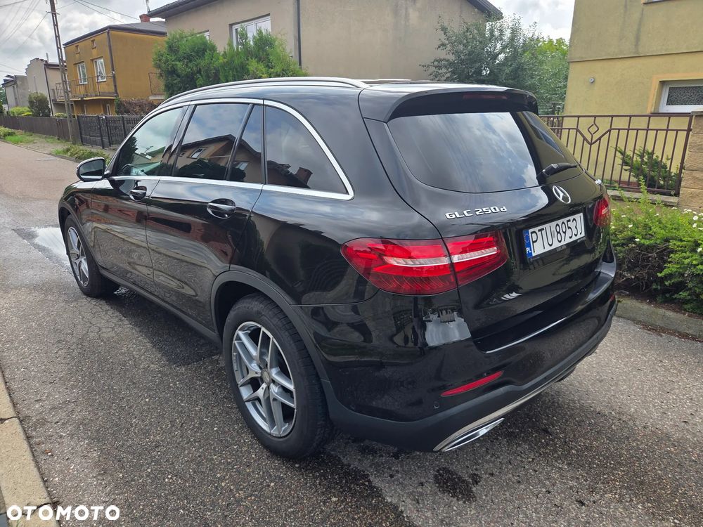 Mercedes-Benz GLC 250 d 4Matic 9G-TRONIC AMG Line - 21