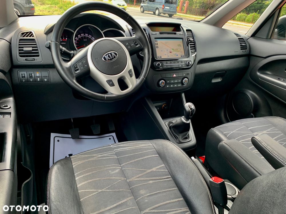 Kia Venga 1.4 CVVT Titanium Collection - 16
