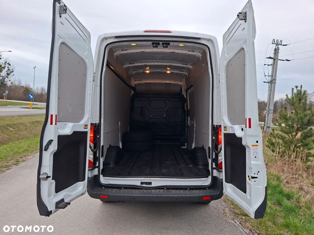 Ford Transit - 8