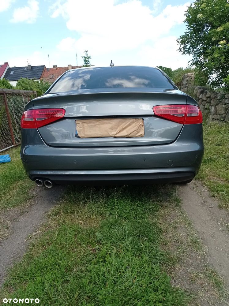 Audi A4 Limousine 2.0 TDI DPF clean diesel multitronic S line Sportpaket - 20