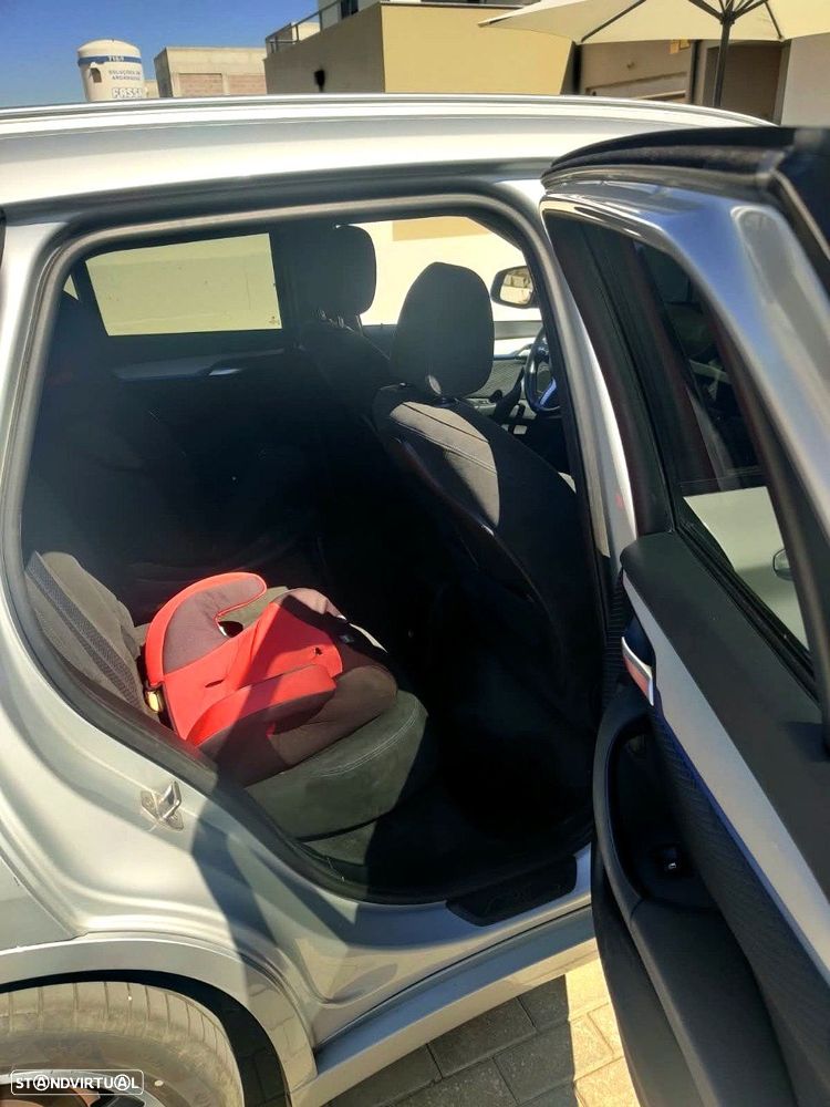 BMW X1 sDrive18d Aut. M Sport - 7