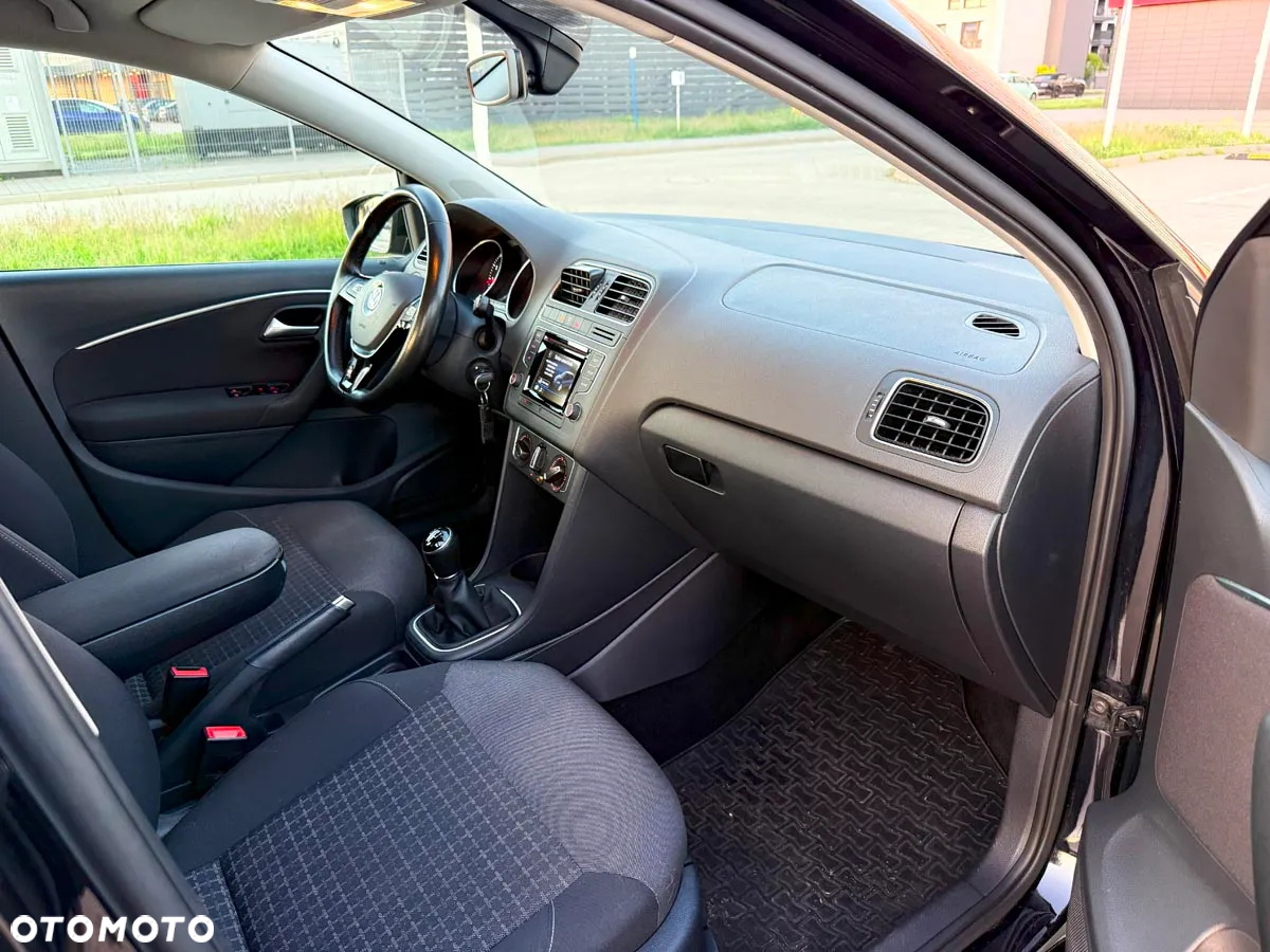 Volkswagen Polo 1.2 TSI BMT Comfortline - 31