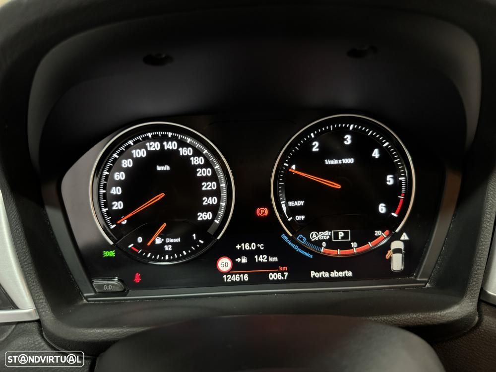 BMW X1 16 d sDrive Advantage Auto - 27