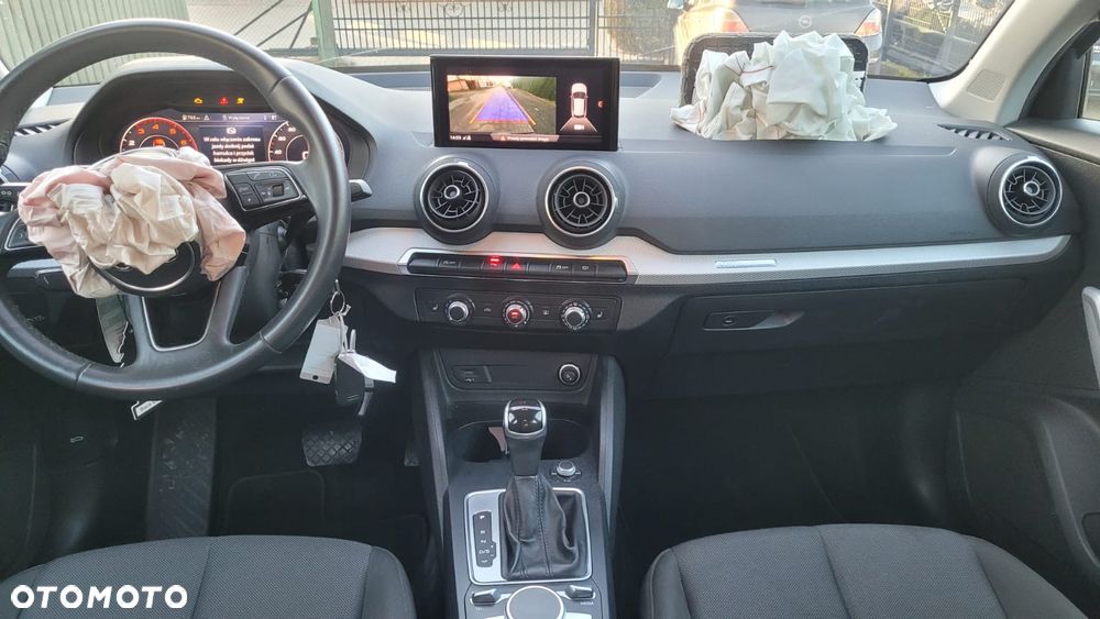 Audi Q2 ver-35-tfsi - 14