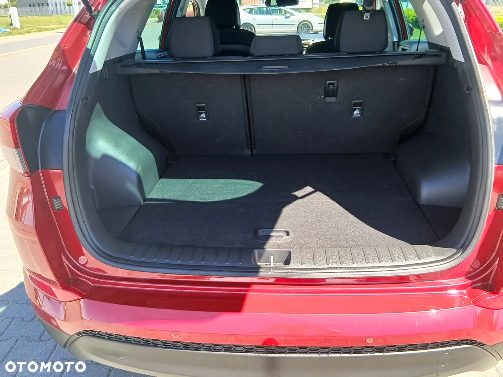 Hyundai Tucson 1.6 GDI BlueDrive Style 2WD - 16