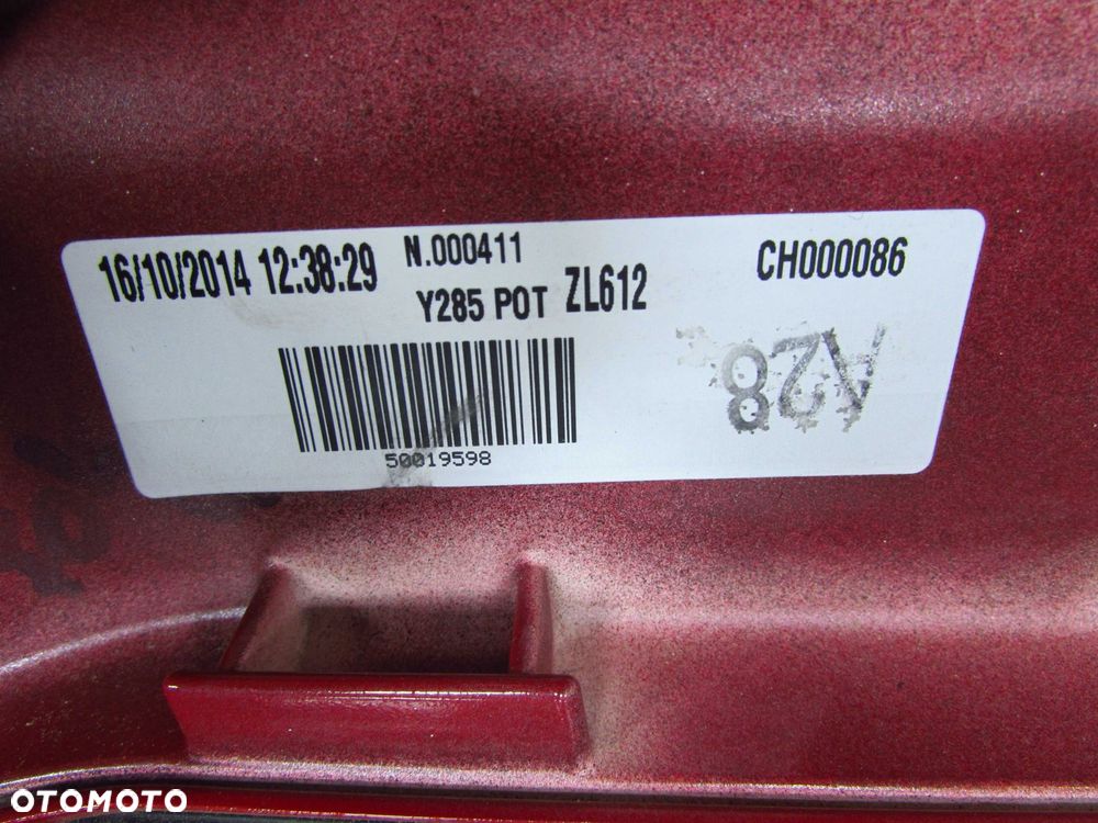 VOLVO V70 III XC70 LIFT 06-16 KLAPA BAGAZNIKA TYL SZYBA LISTWA 612 - 9