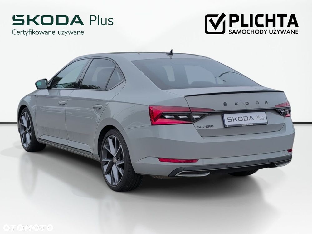 Skoda Superb 1.5 TSI Sportline DSG - 8