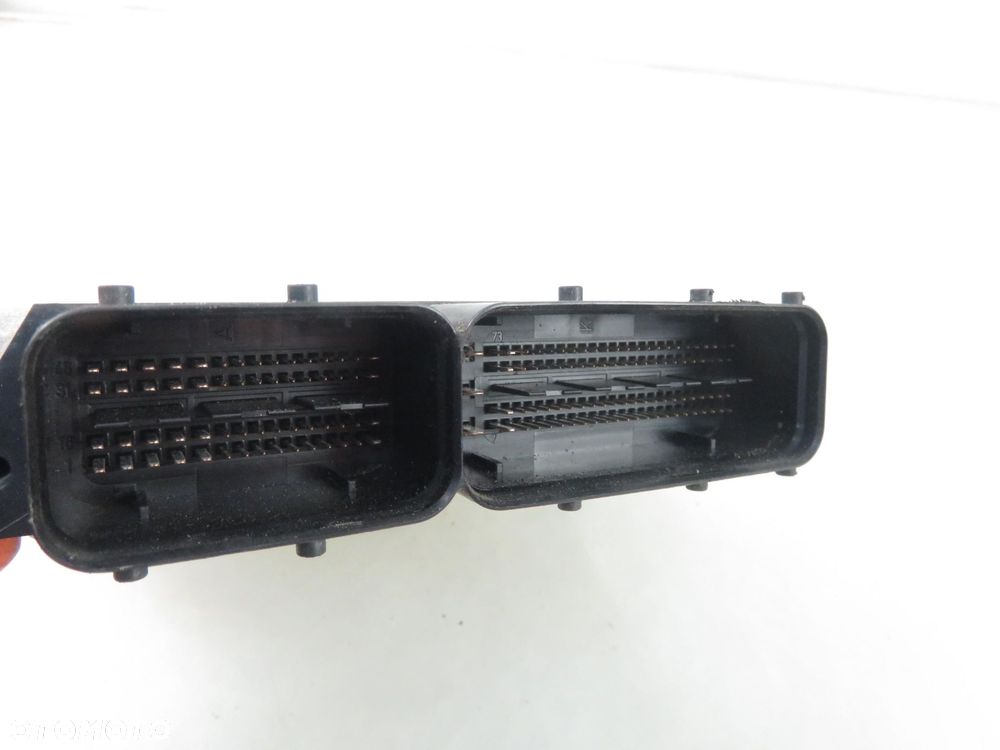 STEROWNIK VW GOLF V 1.6 FSI  03C906056BA 0261S02070 - 9