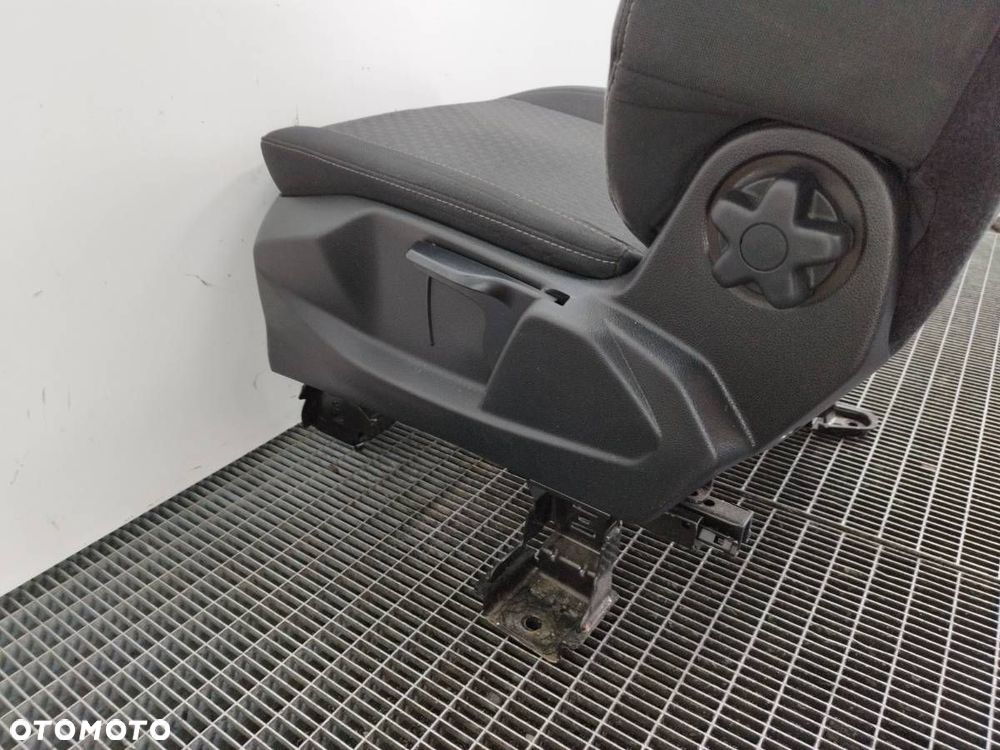 FOTEL LEWY PRZÓD KIEROWCY LIFT FORD TRANSIT CONNECT MK2 II EUROPA - 7