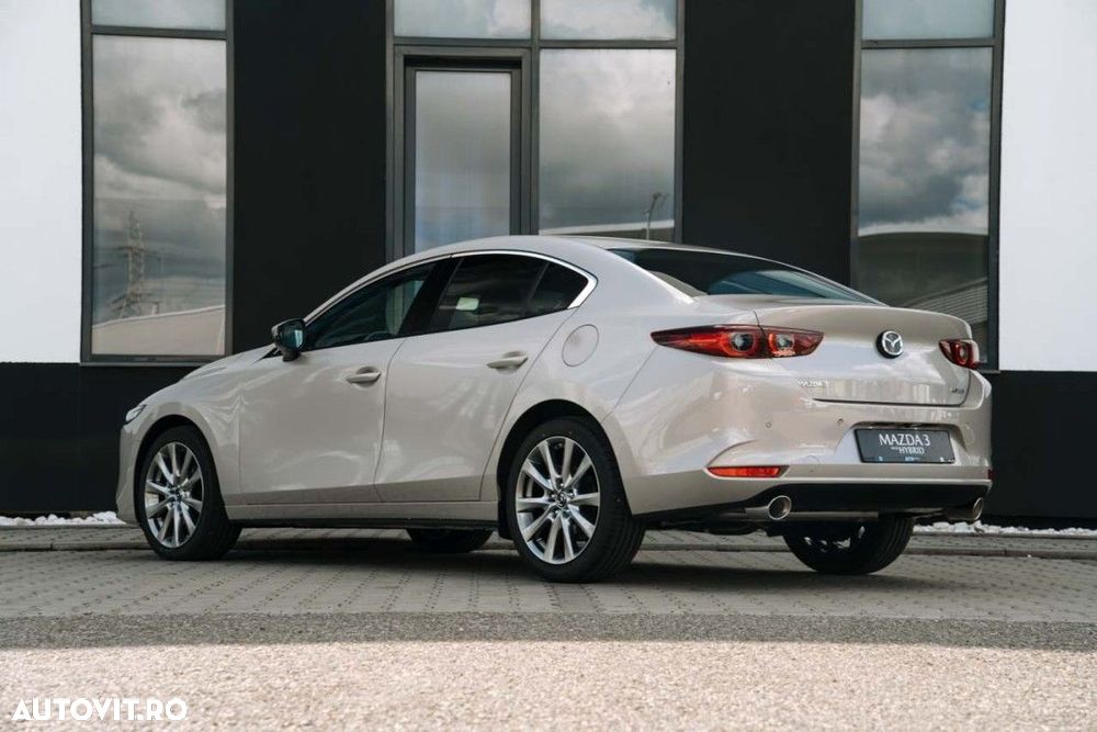 Mazda 3 - 5