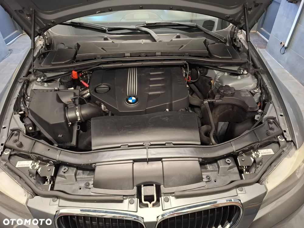 BMW Seria 3 - 17