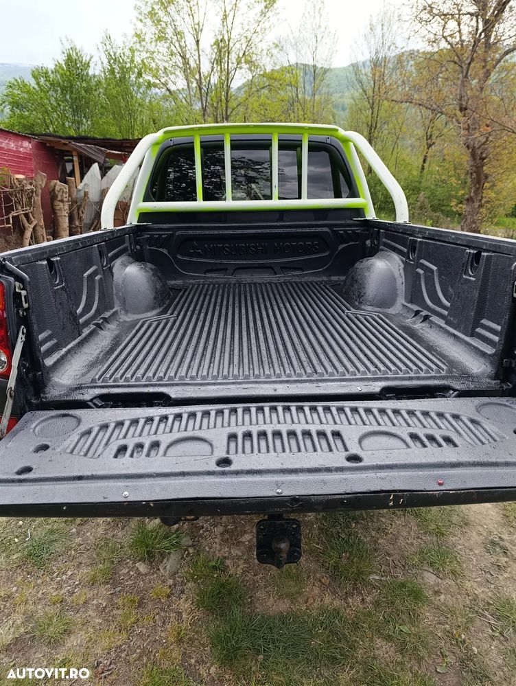Mitsubishi L200 Pick Up 4x4 DPF Invite Club Cab - 5