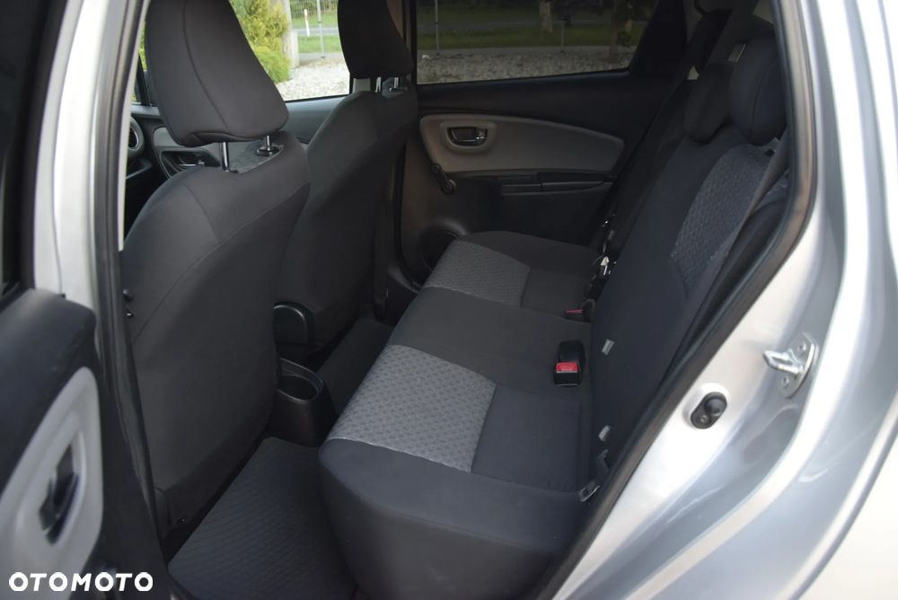 Toyota Yaris - 36
