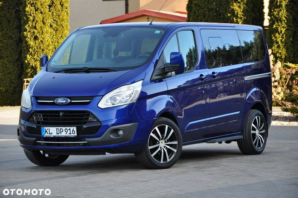 Ford Tourneo Custom - 3