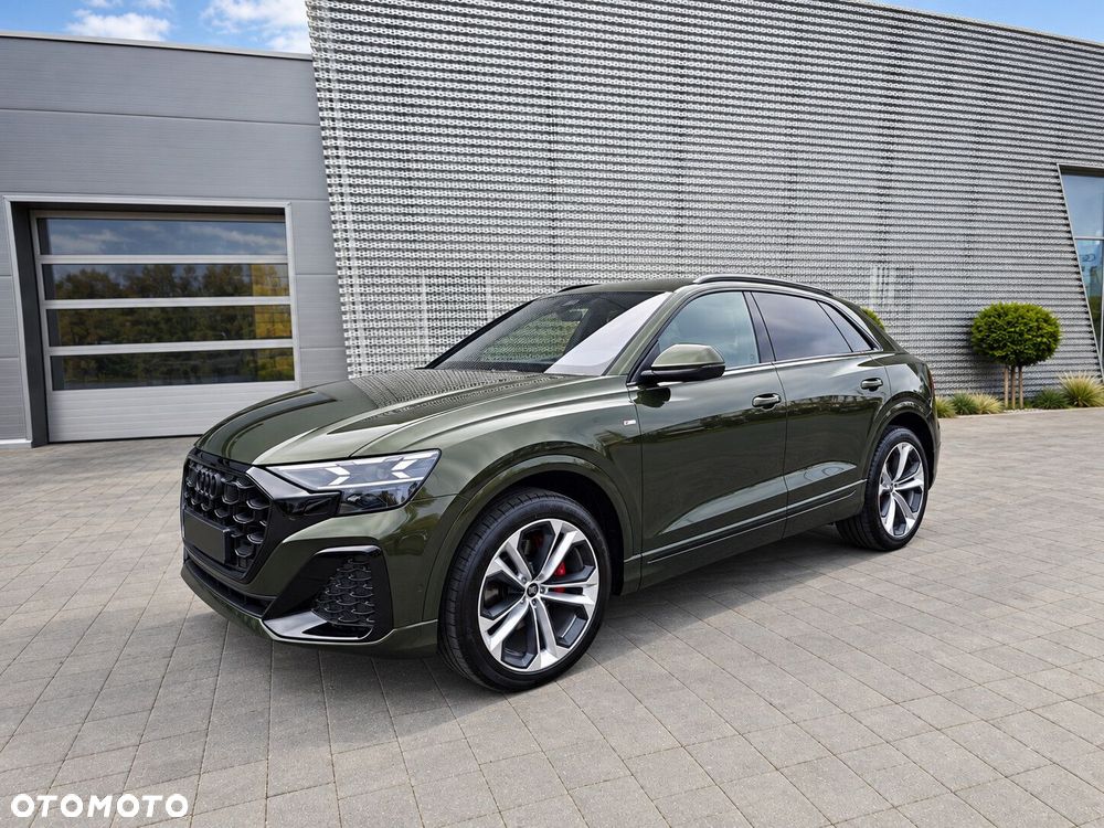 Audi Q8 - 2