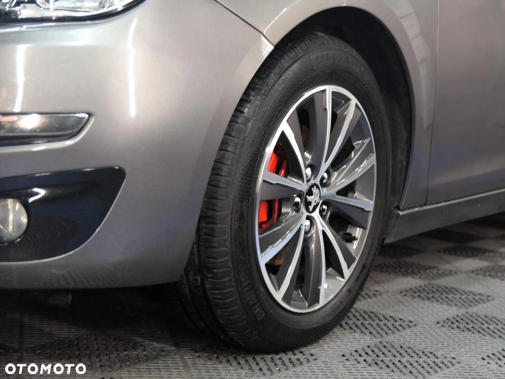 Peugeot 308 - 13