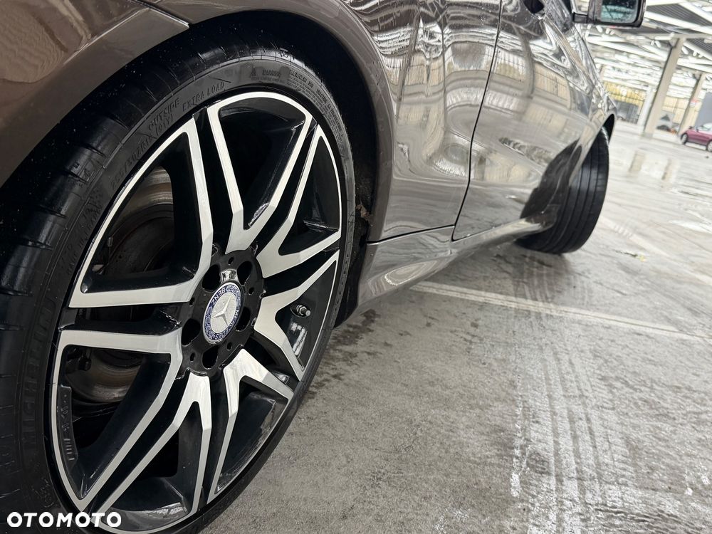 Mercedes-Benz E-Class 2015 photo 5