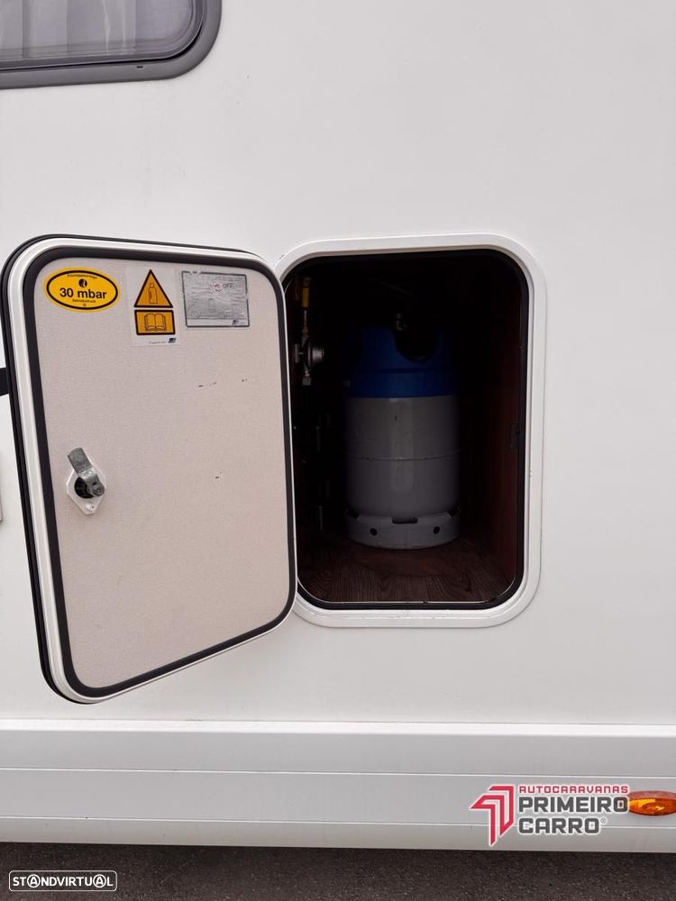 Euramobil Profila RS 720 QB c.central e basculante - 13