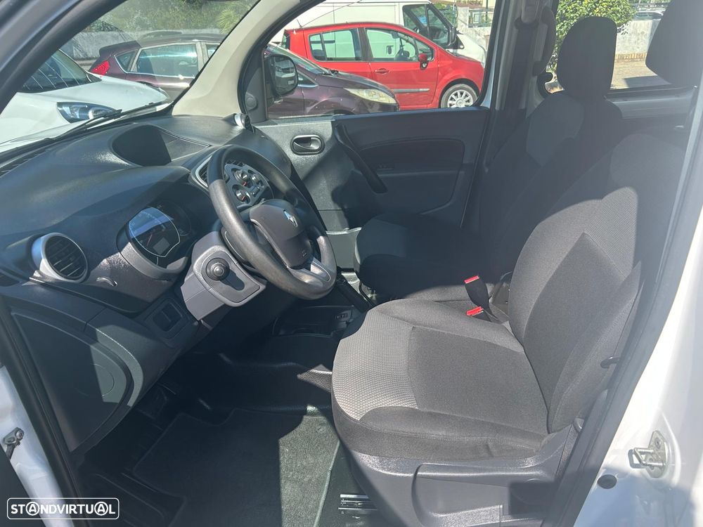 Renault Kangoo Z.E. 33 - 13