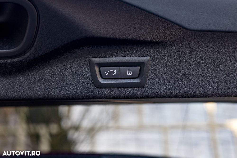 BMW X7 M60i xDrive AT MHEV - 18