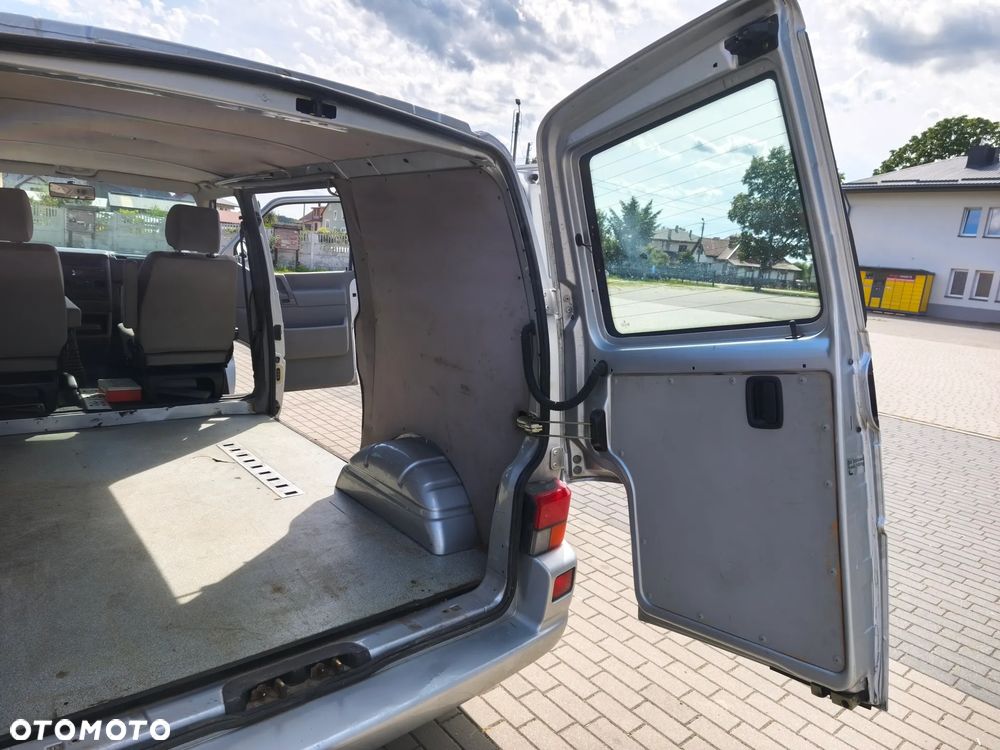 Volkswagen Transporter Mixt - 14