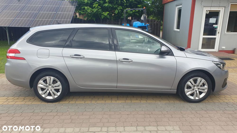 Peugeot 308 - 7