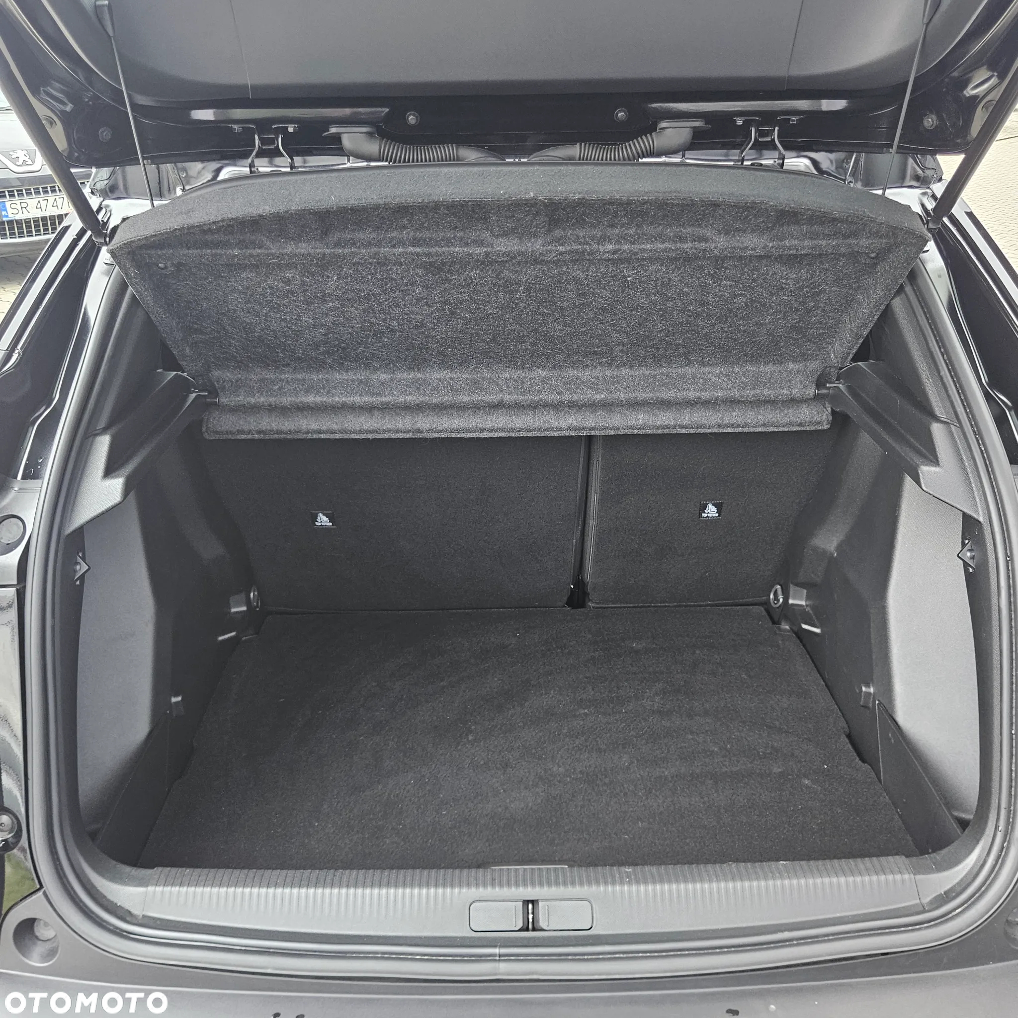 Peugeot 2008 PureTech 100 Allure S&S BVM6 - 16