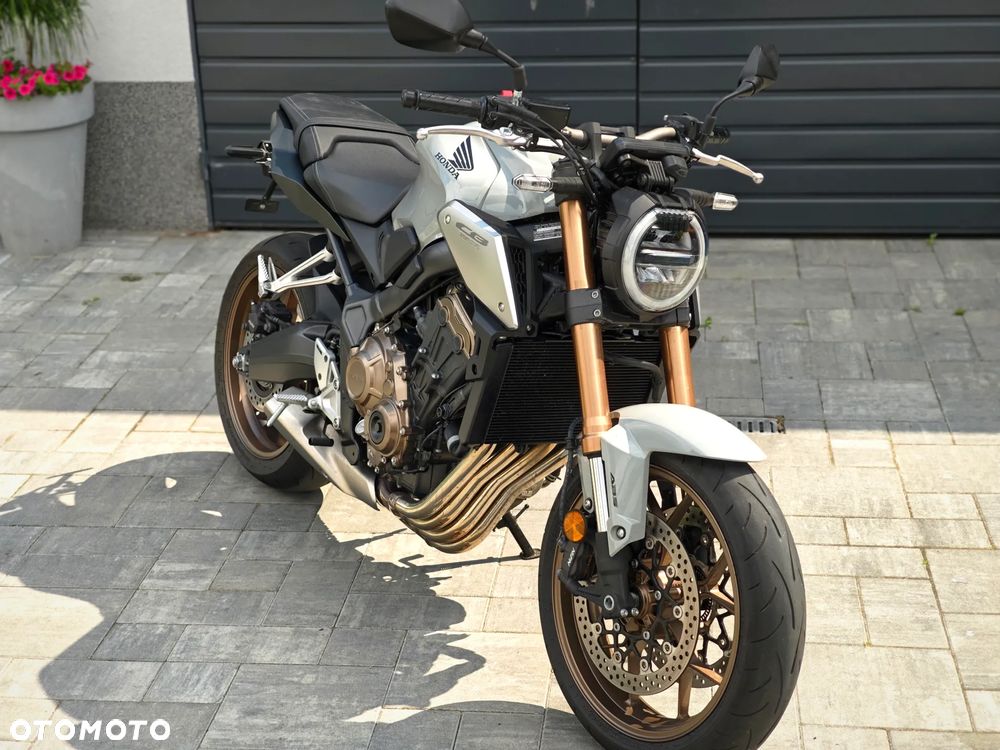 Honda CB - 5