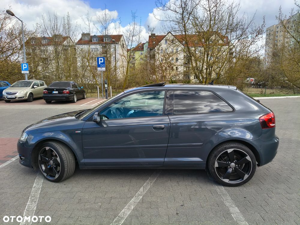 Audi A3 3-drzwiowe 2.0 TDI DPF (DSG) S tronic Ambition - 6