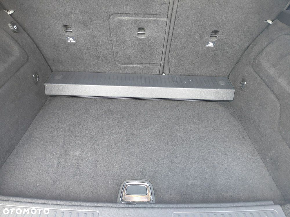 Mercedes-Benz Klasa B 180 d 7G-DCT Edition - 30