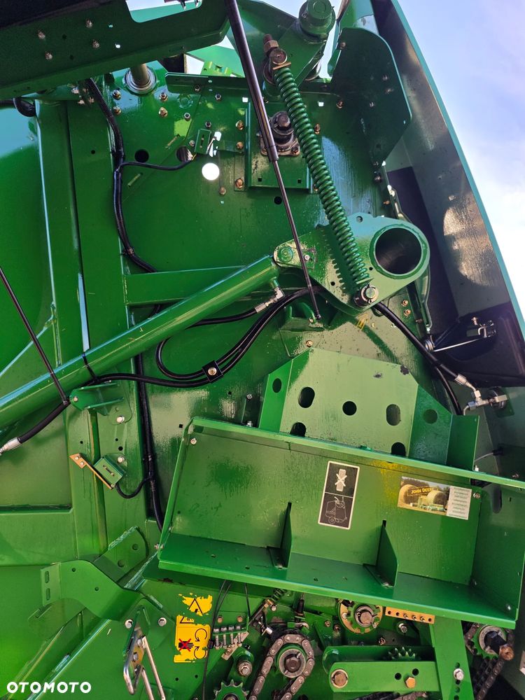 John Deere 854 RotoFlow - 8