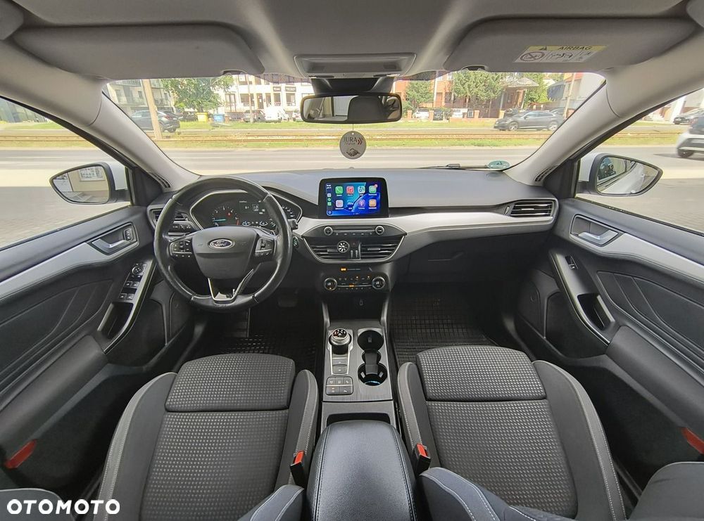 Ford Focus - 26
